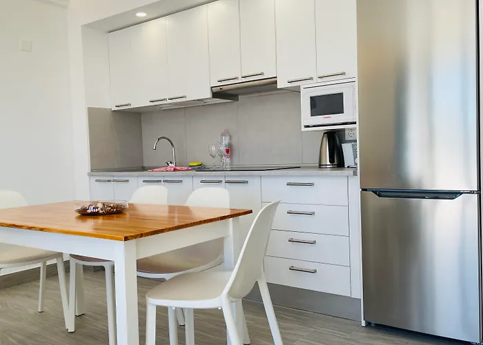 Palmeras Garden Apartment