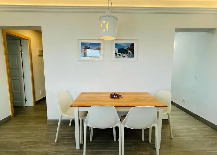 Palmeras Garden Apartment *