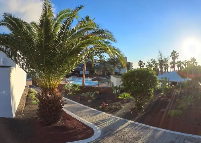 Daire Palmeras Garden