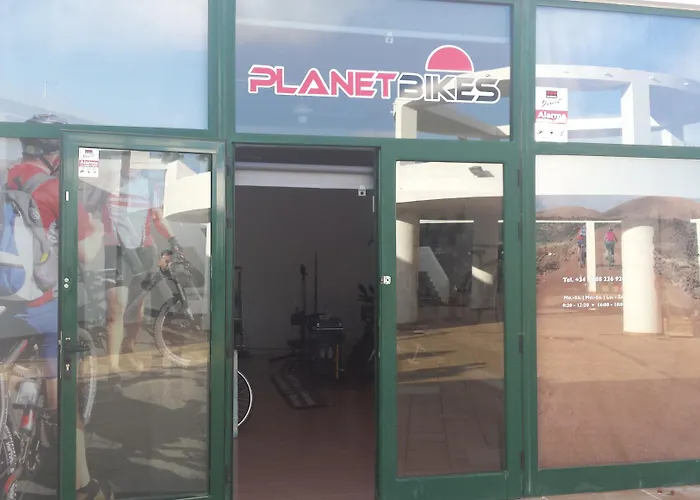 Daire Palmeras Garden *