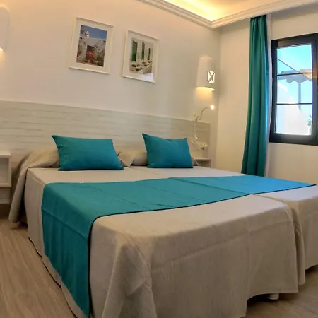 Palmeras Garden Apartman *